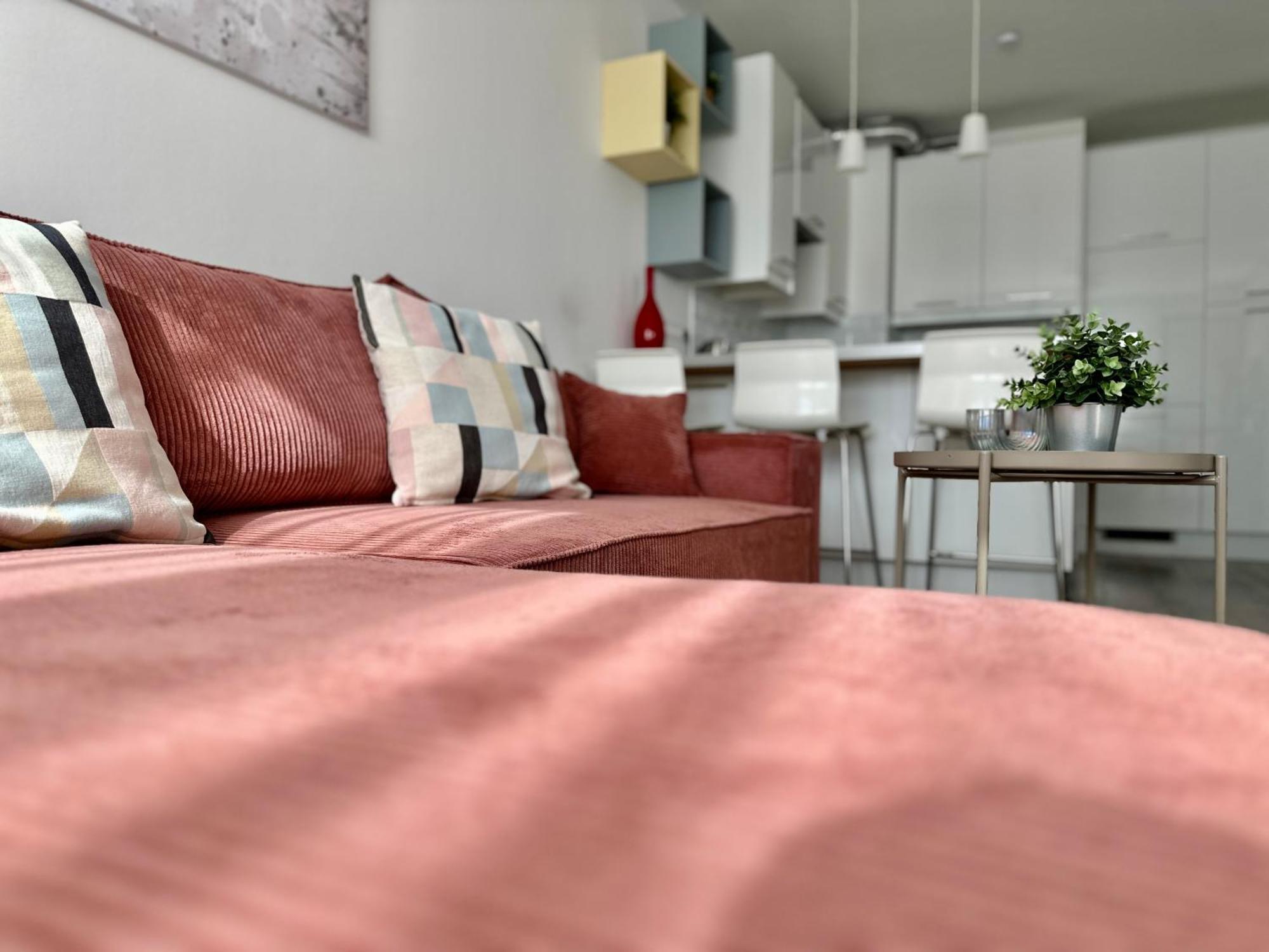 City Break Apartment - Private Garage, Ac, Balcony Budapest Bagian luar foto