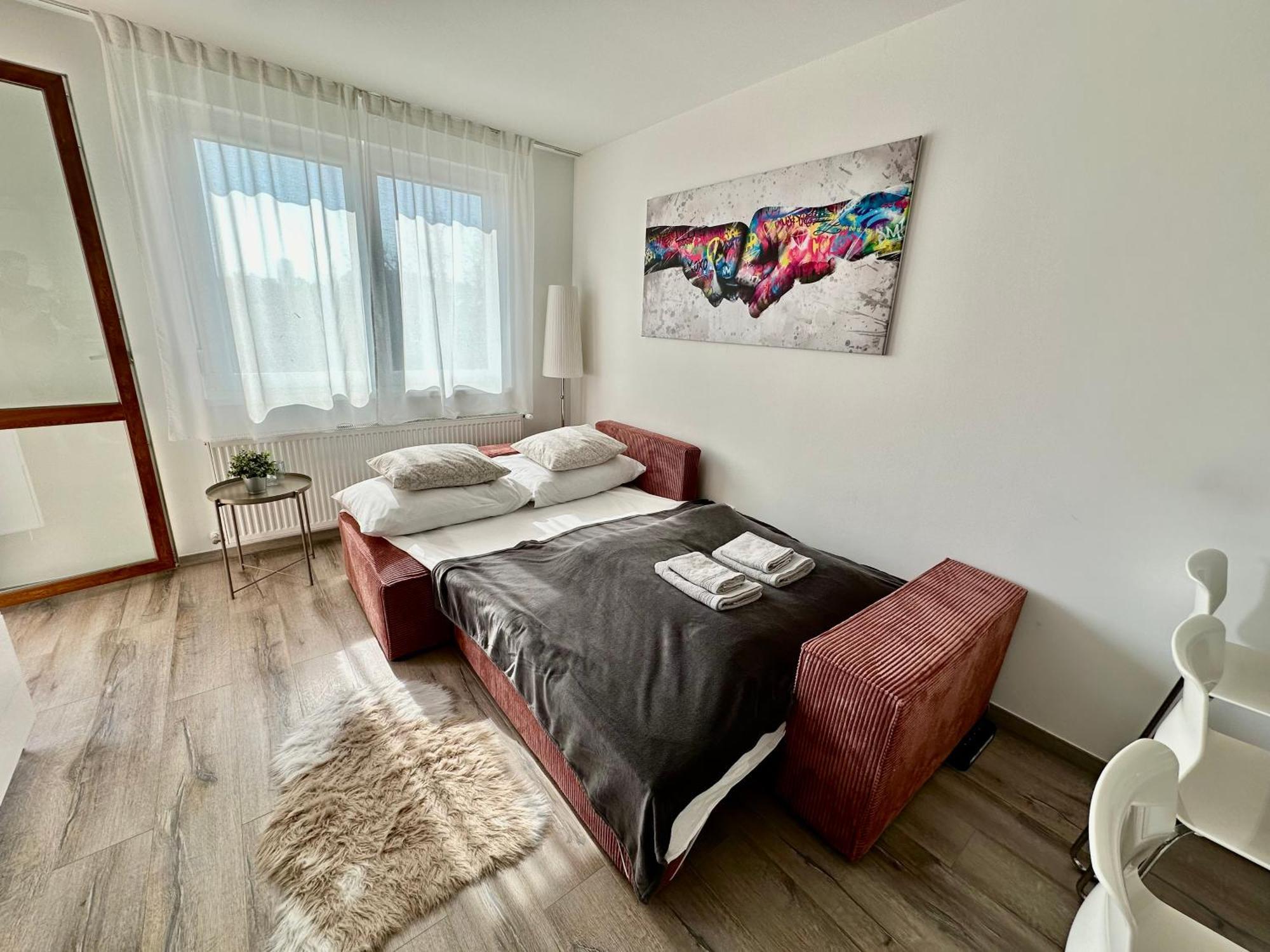 City Break Apartment - Private Garage, Ac, Balcony Budapest Bagian luar foto