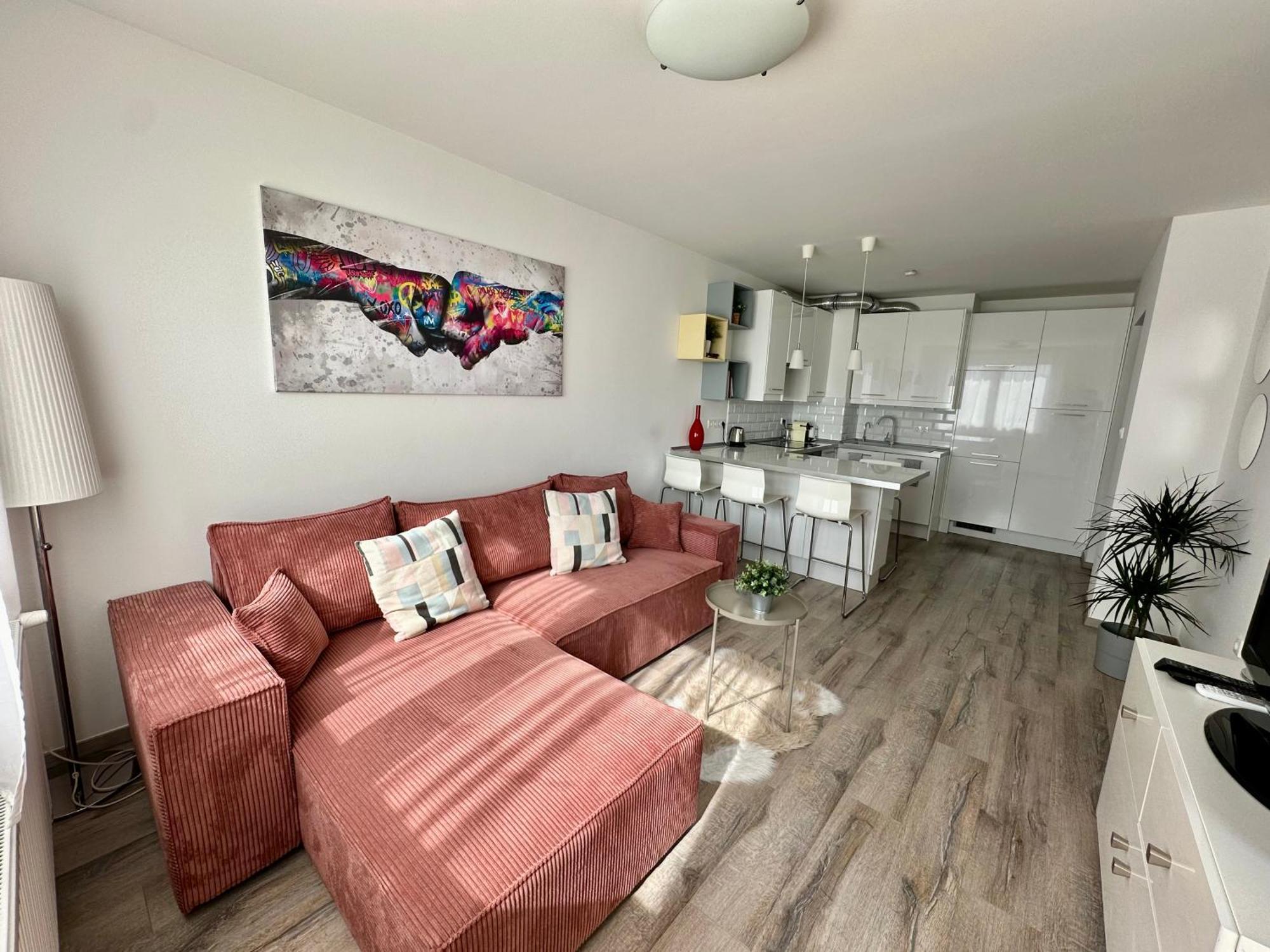 City Break Apartment - Private Garage, Ac, Balcony Budapest Bagian luar foto